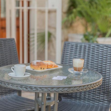 Bed and Breakfast Casa Romito Trani Exterior foto