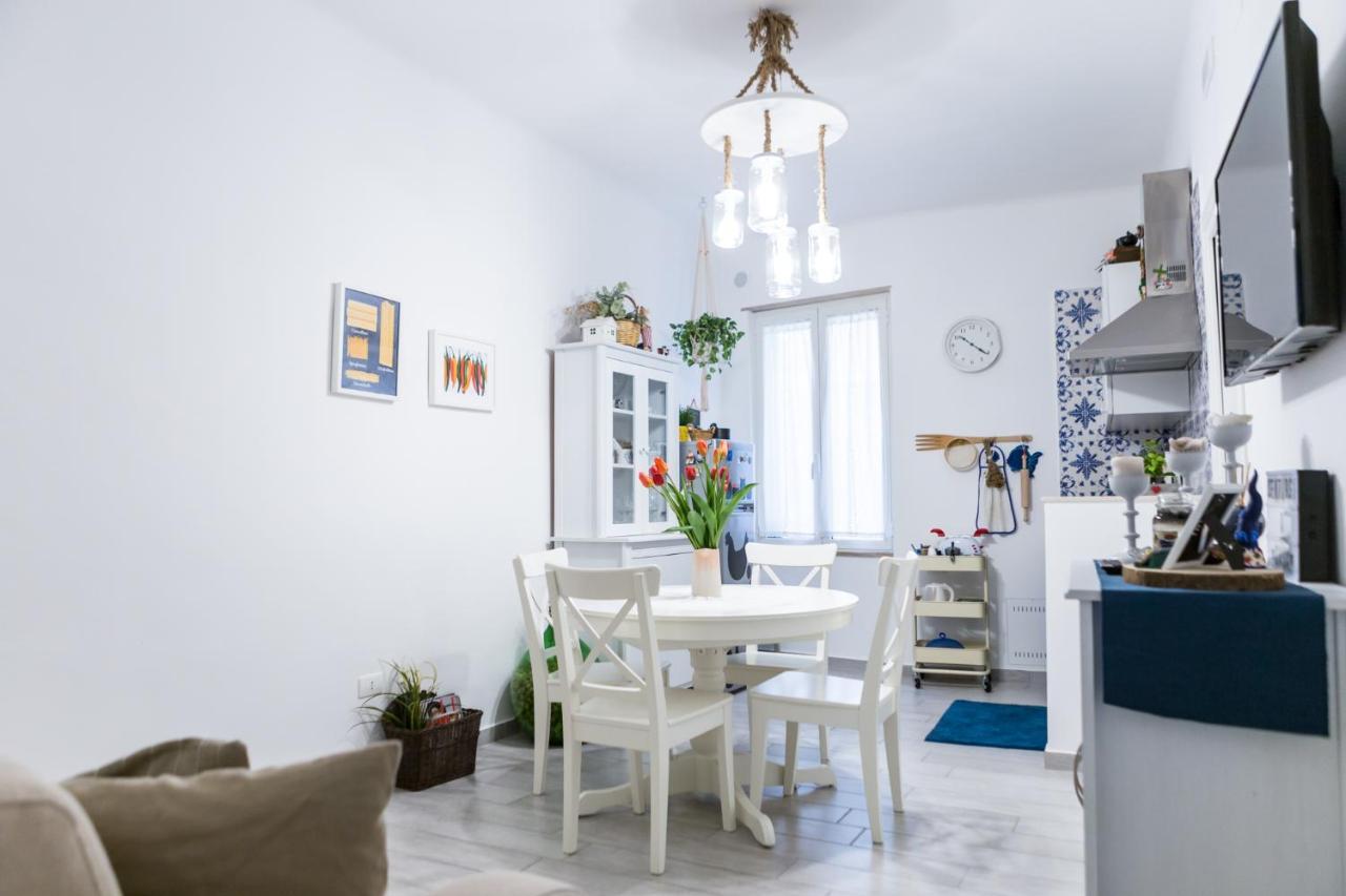 Bed and Breakfast Casa Romito Trani Exterior foto