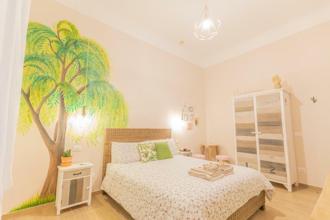 Bed and Breakfast Casa Romito Trani Exterior foto